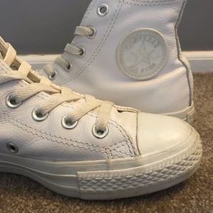 Converse Chuck Taylor All Star Leather High Top